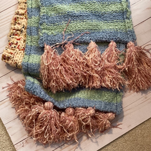 Free people pastel multi colored knit scarf - Picture 4 of 9